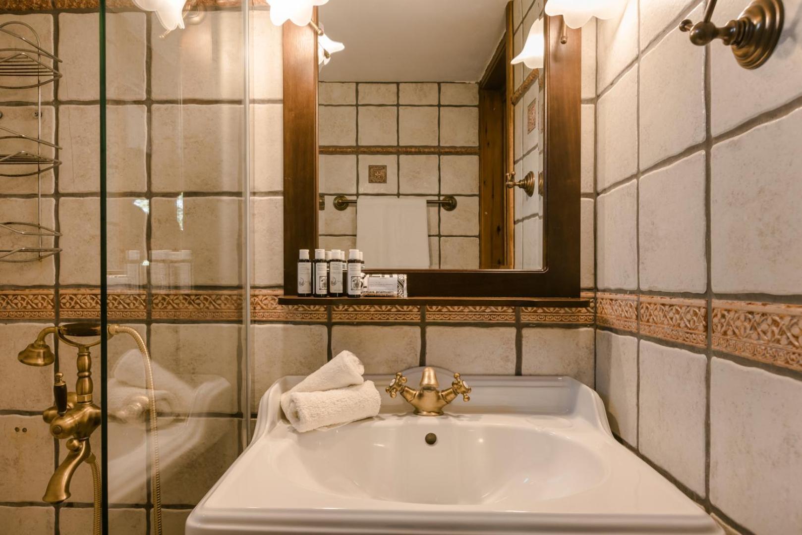 Eleonas Houses - Kardamili'S Acqua Bliss Dış mekan fotoğraf